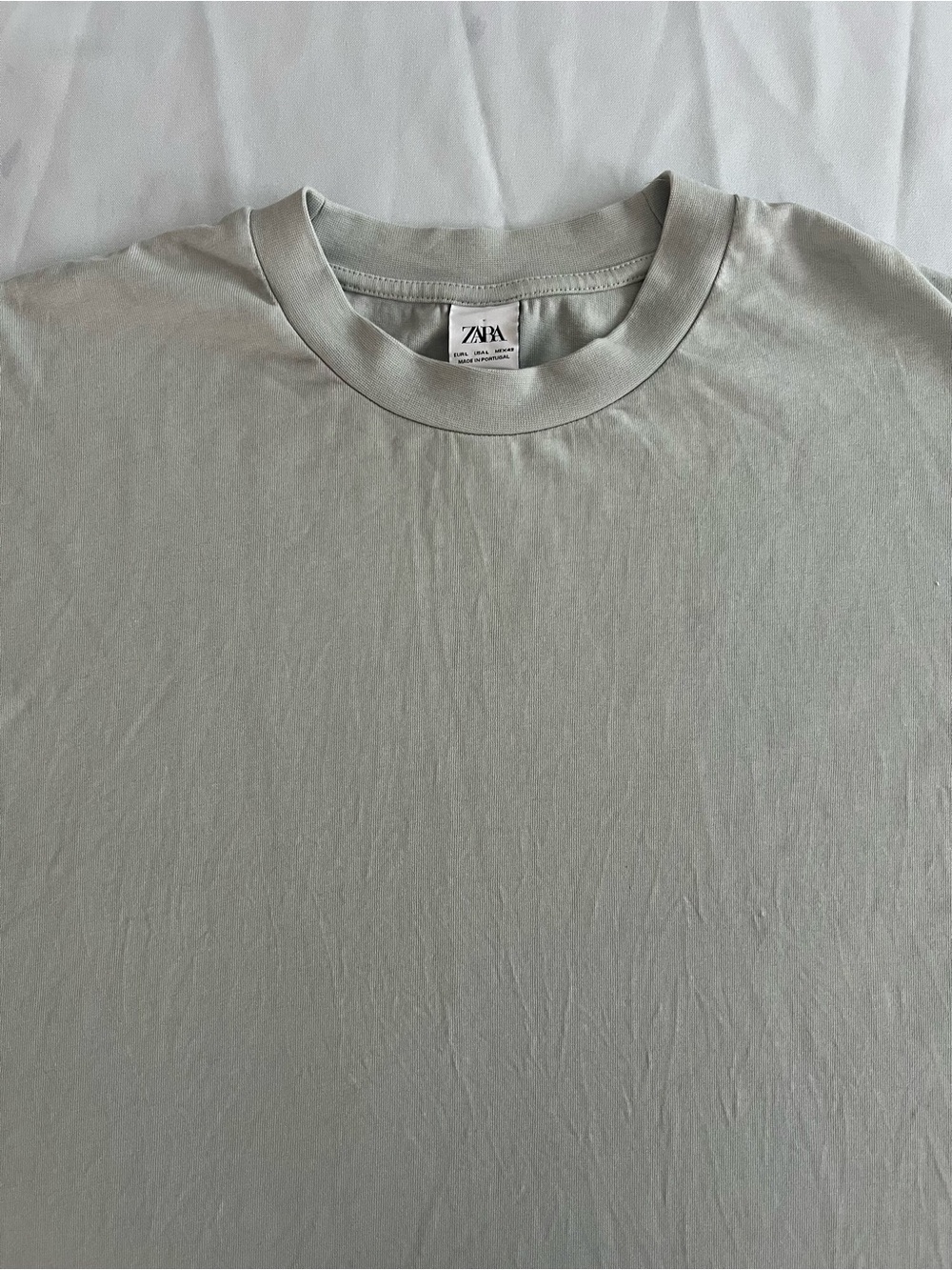 Zara Men’s Oversized Crew Neck T-Shirt in Light Sage